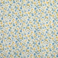 Brand new 🤩 Country Charm Floral Cotton Calico Fabric 🔔