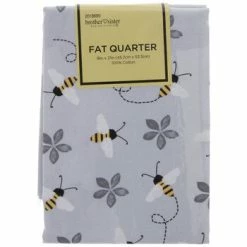New 🛒 Bee & Flower Fat Quarter 🎉