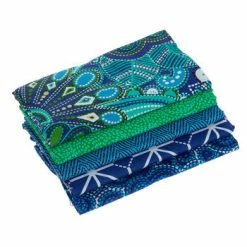 Brand new 🔔 Blue & Green Vintage Floral Fat Quarters 🎉